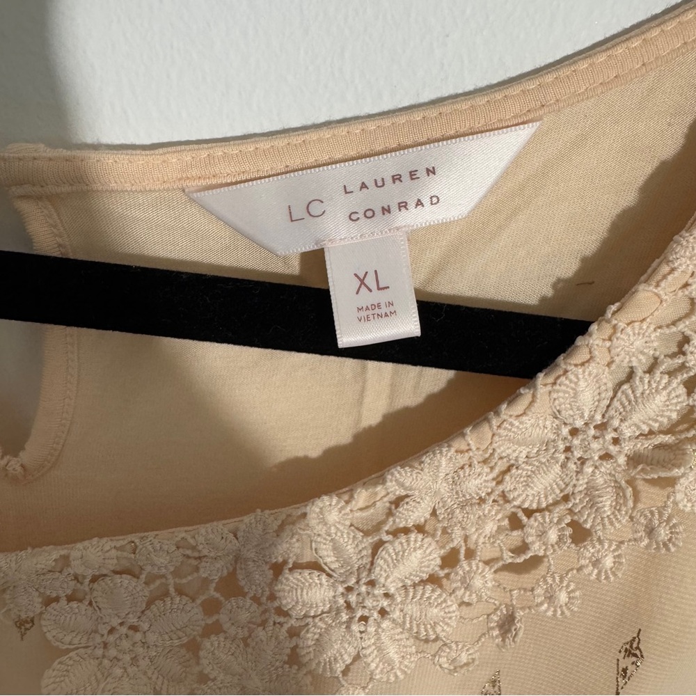 Lauren Conrad Gold‎ Shimmer Sleeveless Blouse Size XL - Picture 6 of 9